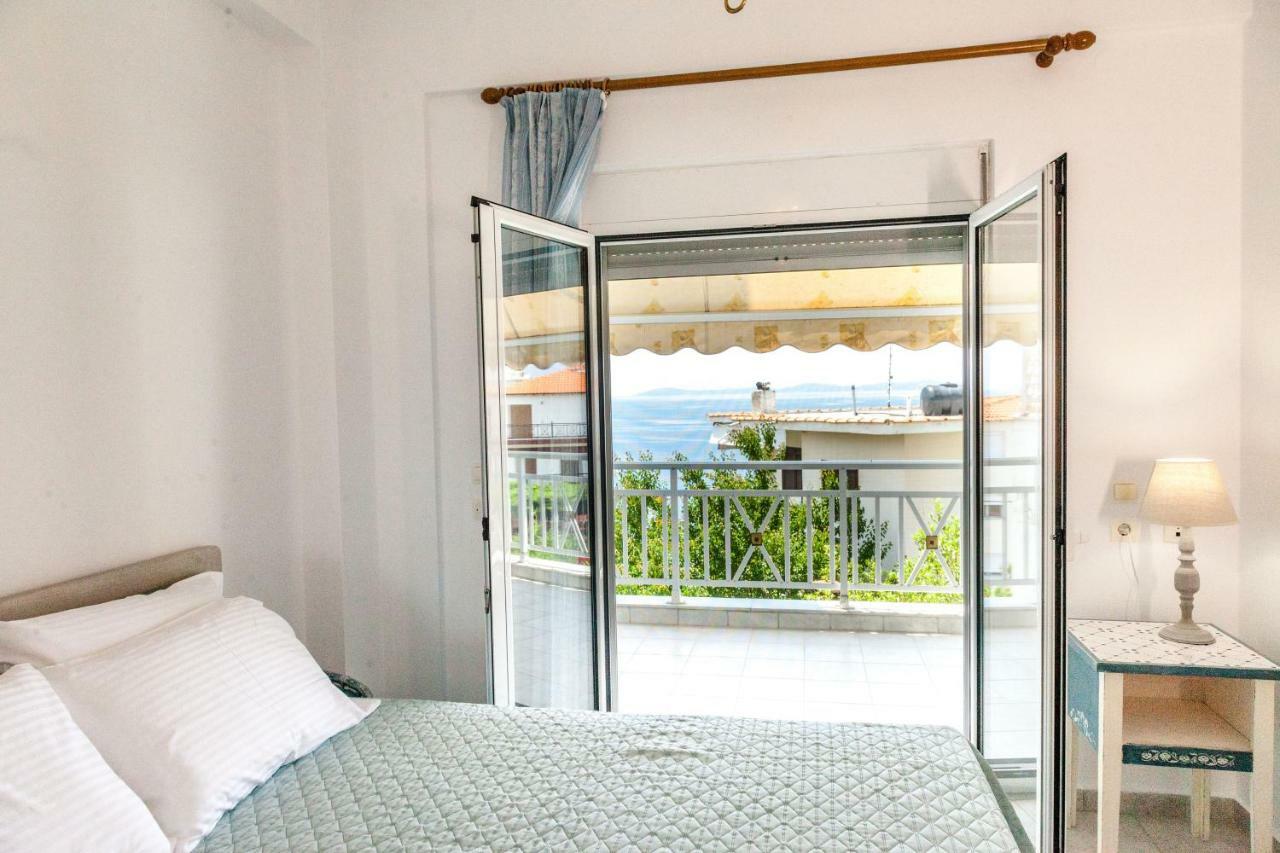Casa Bianca Μεζονέτα Με Θέα Στη Θάλασσα Lägenhet Neos Marmaras Exteriör bild